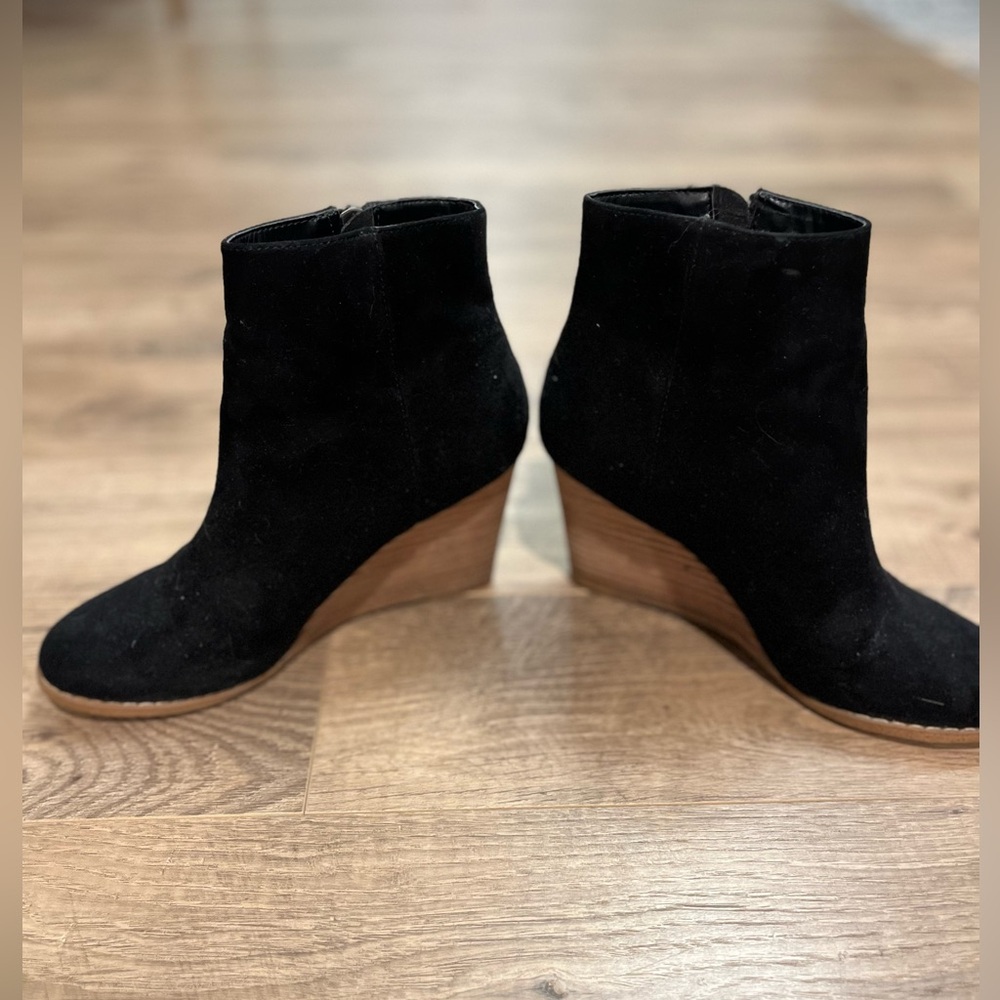 Steve Madden Black Suede Ankle Boots Wedge Heel